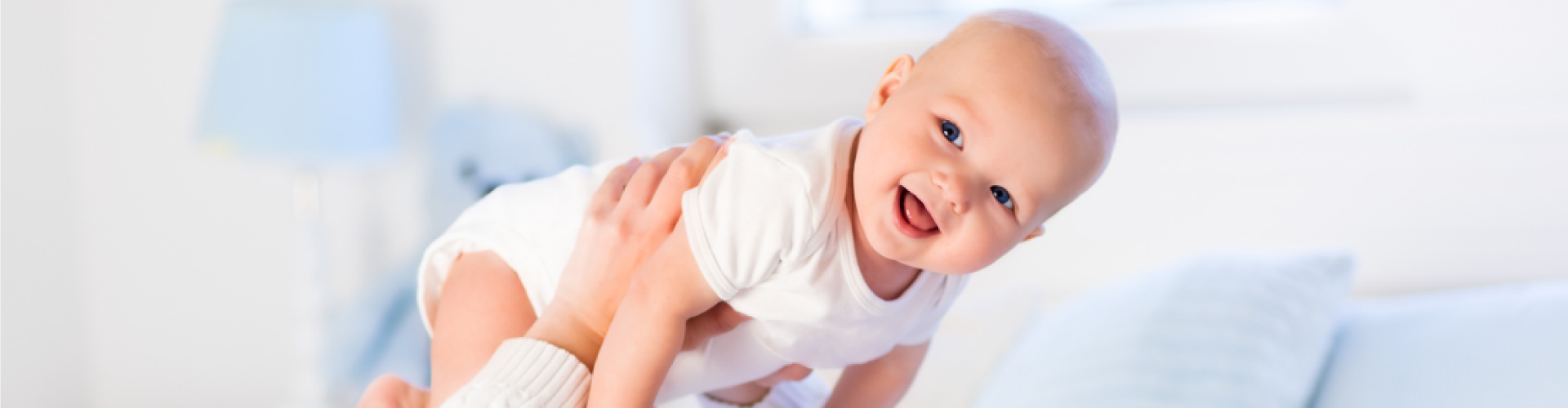 Програма за идни родители и новороденчиња до 4 месеци